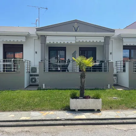 Megas Alexandros 3* Vrasná