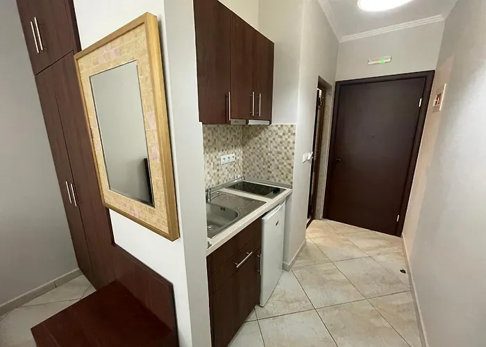 Megas Alexandros Hotel Vrasná